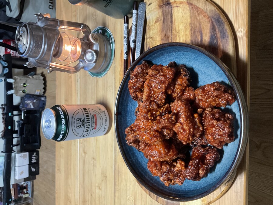 닭강정 먹어야지. 탄산 음료랑_1.jpg