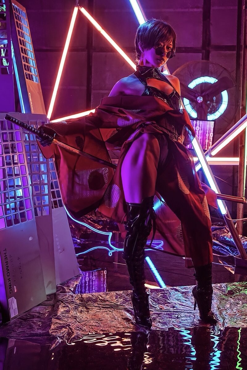 건강미 넘치는 코스플레이어 누나_1.jpg