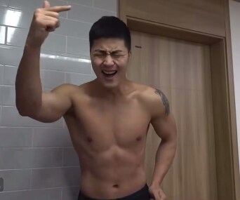 초통령 말왕이 이미지가 나쁘지 않은 이유_1.png