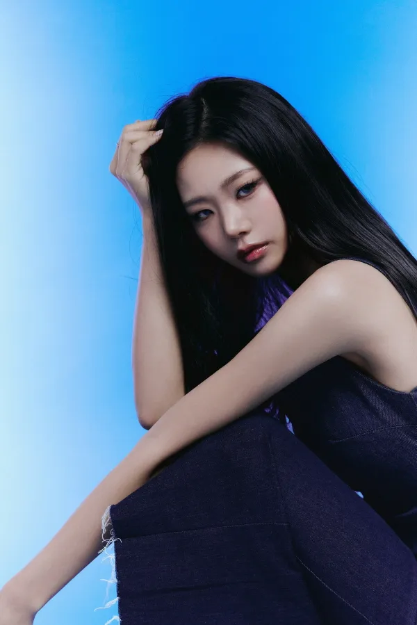 한 여성 인플로언서의 과거_1.webp