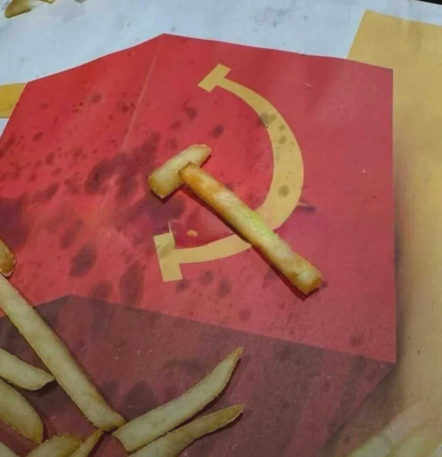 기립하시오 당신도_1.webp