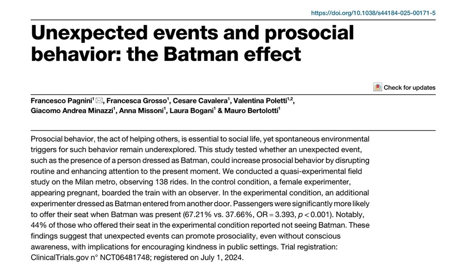 임산부가 자리 양보 쉽게 받는 방법_1.jpg