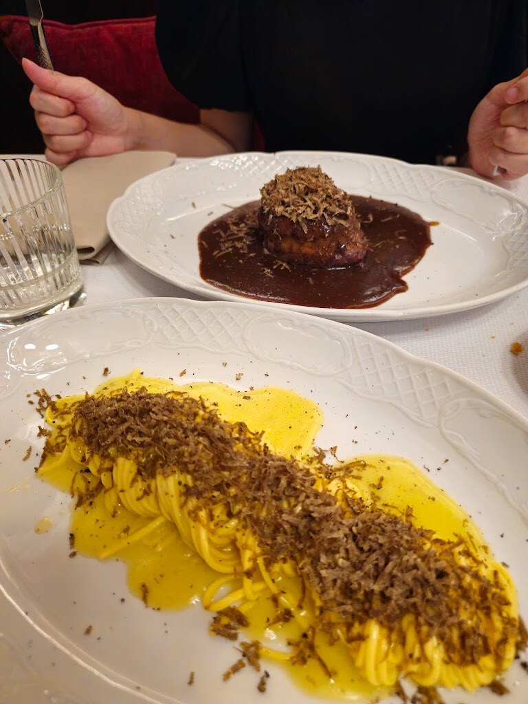 이탈리아에서 가장 오래된 스테이크 전문점_9.jpg