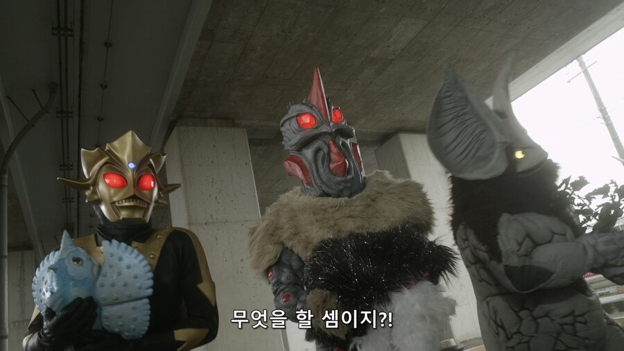 울트라맨 외계인 범죄자들이 승부를 결정하는 방법_2.jpg