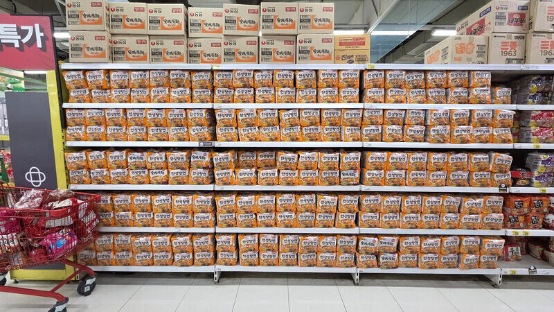 8번출구 신작.jpg_2.jpg