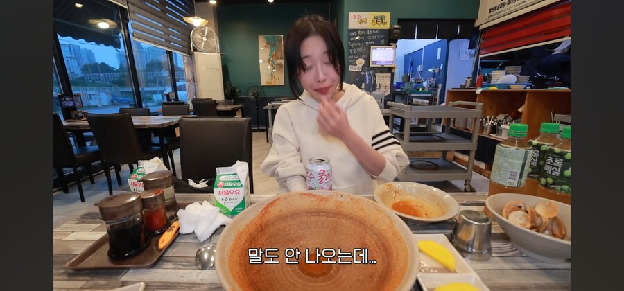 의외로 먹방유튜버도 고통스러워 하는거_6.jpg
