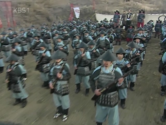 임진왜란때 왜군 들이 조총을 쏘는 방법_2.jpg