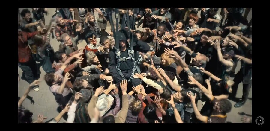 좀비사태에 투입된 공수부대.jpg_2.jpg