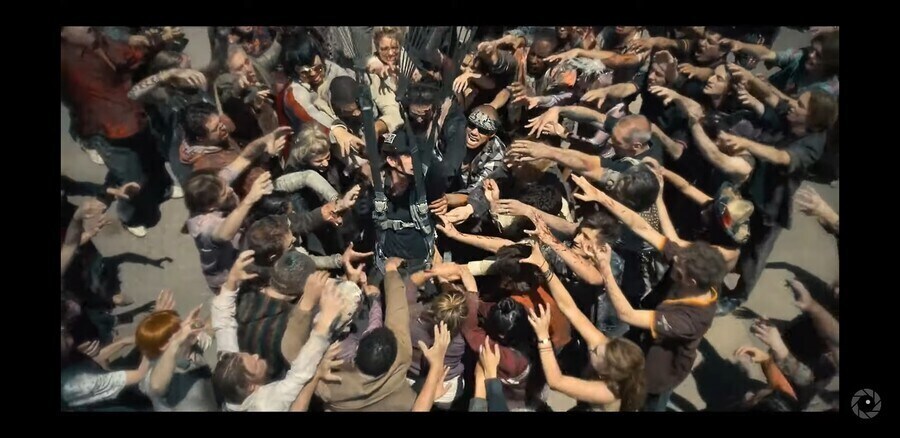 좀비사태에 투입된 공수부대.jpg_3.jpg