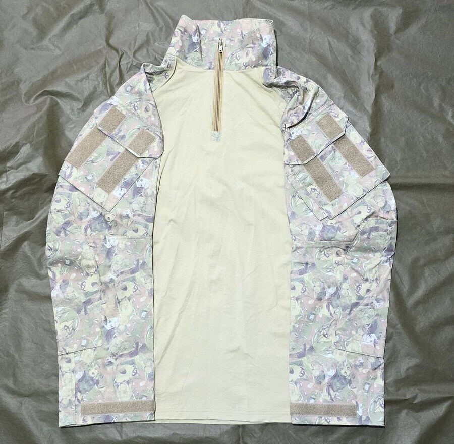 독특한 위장무늬를 한 군복.jpg_1.jpg