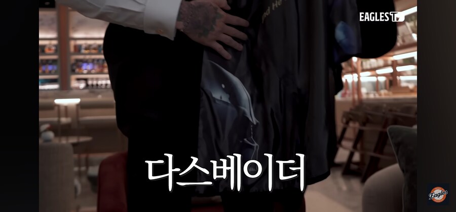 스타워즈 덕후의 맞춤정장_8.jpg