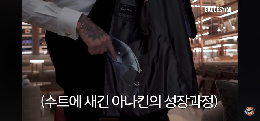 스타워즈 덕후의 맞춤정장_12.jpg