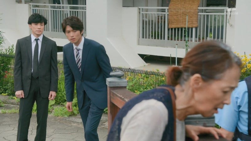 동기가 출세해서 배가 아파진 젊은 경찰의 최후_14.jpg