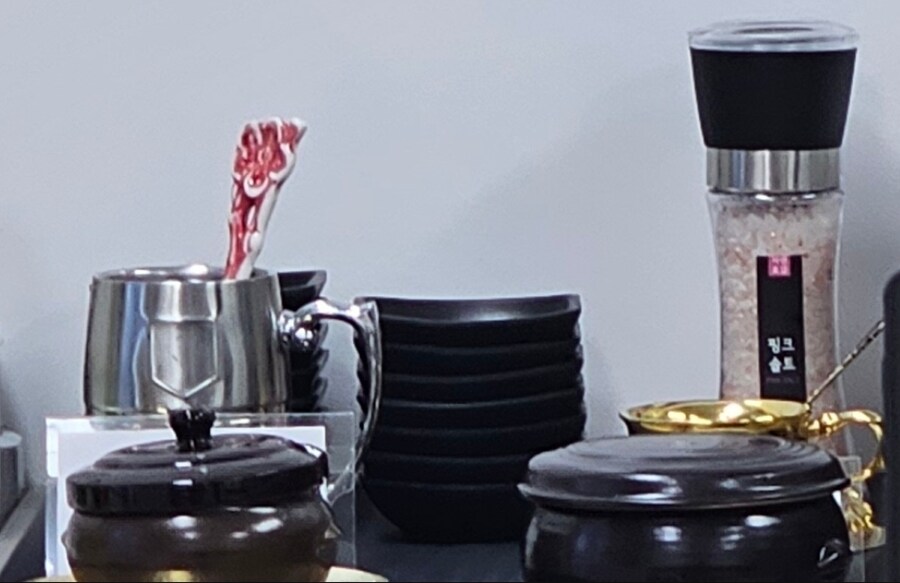 국밥집에서 하면 안된다고 생각하는것_2.jpg