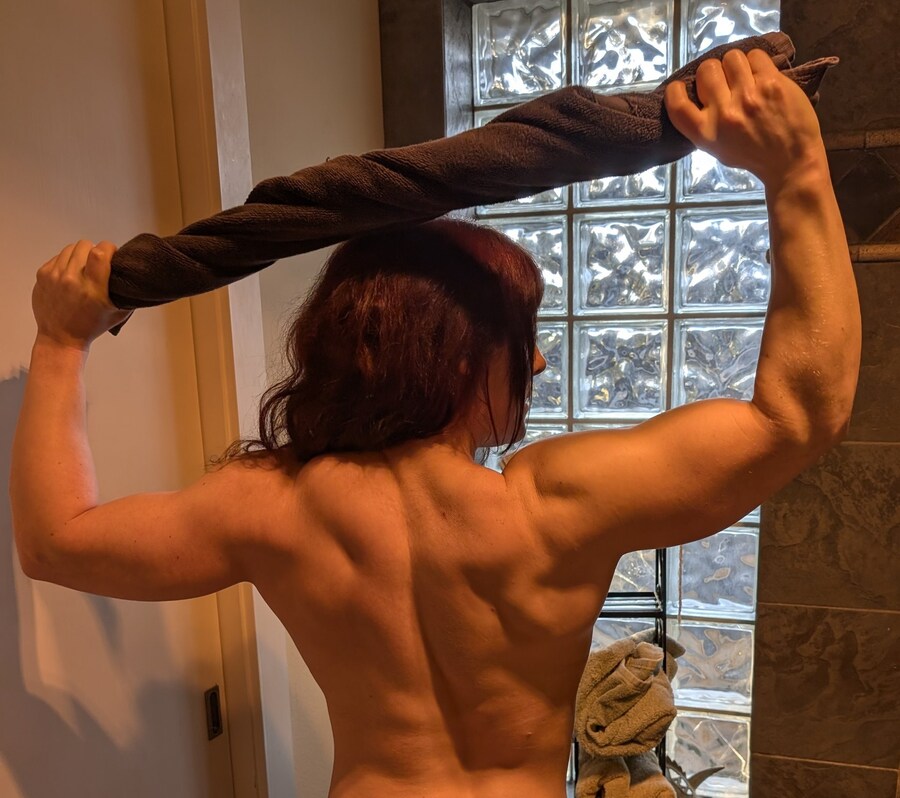 잘 쥐어짤 수 있는 누나_1.jpg