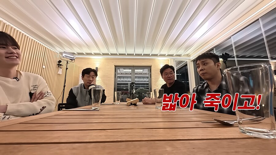 은지원 : 기린이 육식이면 우린 다 죽었다_9.png