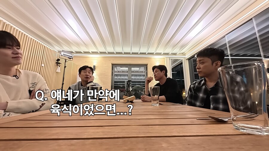 은지원 : 기린이 육식이면 우린 다 죽었다_18.png