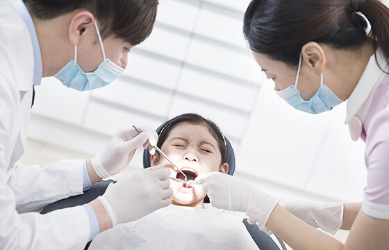 어릴때 치과와 나이먹고 치과 차이_1.jpg