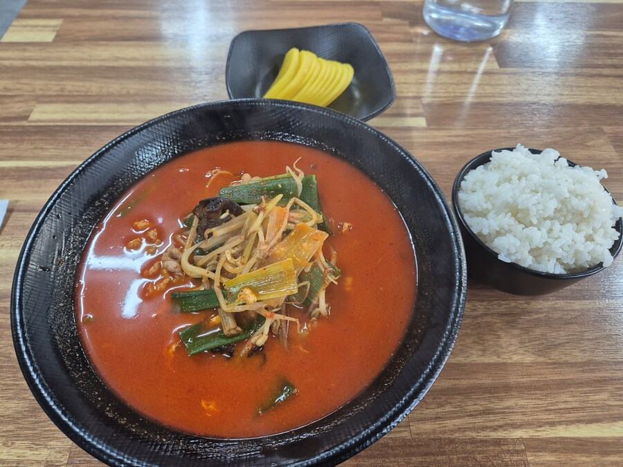 중국집은 육개장도 맛있지._1.jpg