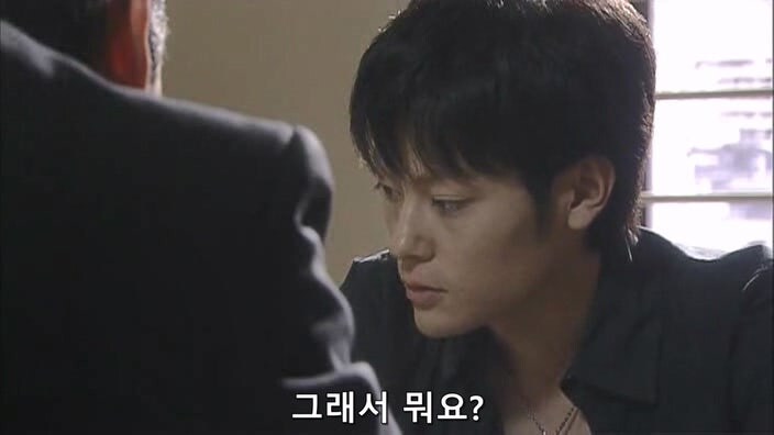 형사 : 너 이새퀴, 예전에도 사람 죽였잖아 ㅎㅎ 너가 범인 맞지?_5.jpg