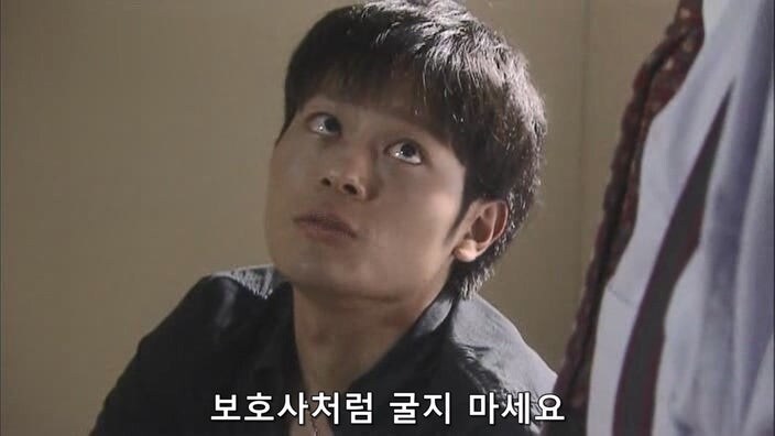 형사 : 너 이새퀴, 예전에도 사람 죽였잖아 ㅎㅎ 너가 범인 맞지?_15.jpg