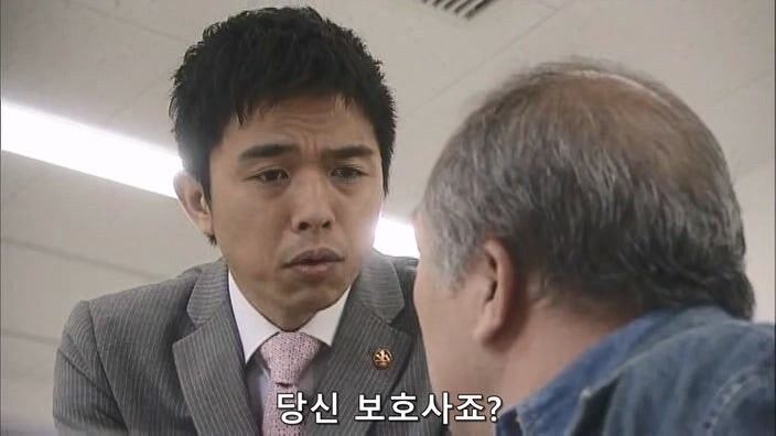형사 : 너 이새퀴, 예전에도 사람 죽였잖아 ㅎㅎ 너가 범인 맞지?_27.jpg