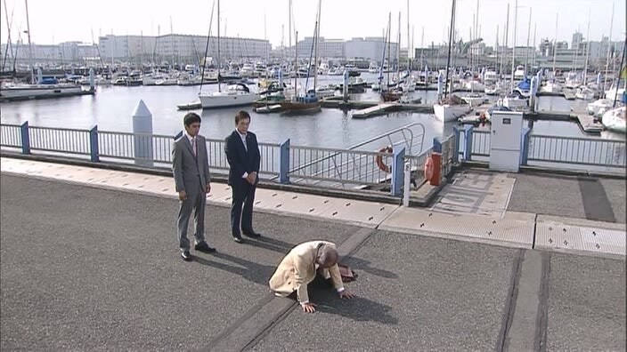 형사 : 너 이새퀴, 예전에도 사람 죽였잖아 ㅎㅎ 너가 범인 맞지?_95.jpg