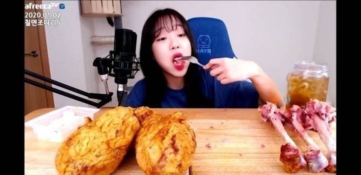 유튜버 쯔양이 먹다가 남긴 음식_2.jpg