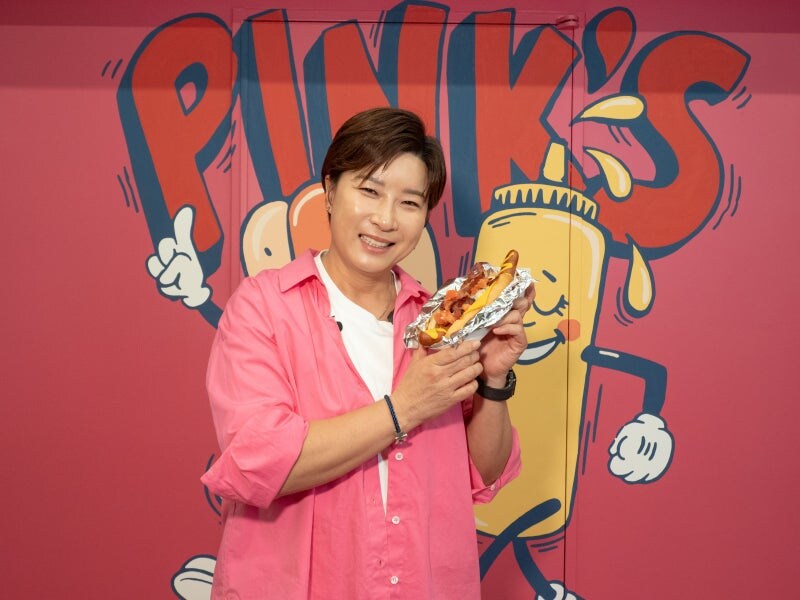 더 현대에서 오픈한 핑크스 핫도그 가격 ㄷㄷㄷ;;_1.jpg