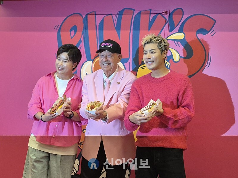 더 현대에서 오픈한 핑크스 핫도그 가격 ㄷㄷㄷ;;_2.jpg