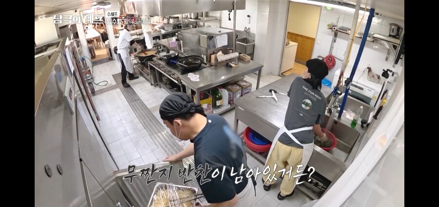 백종원 : 아니 뭐야 이게, 이런걸 먹어왔단말이에유?_2.jpg