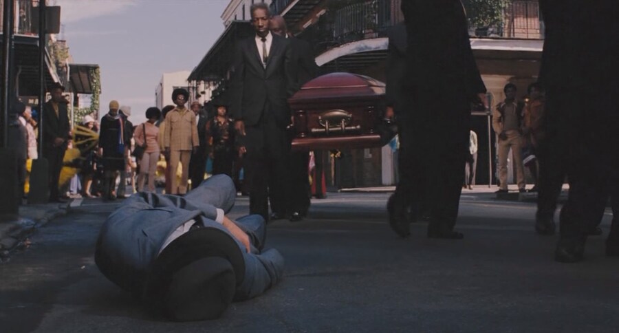 조낸 신박했던 암살 장면_10.jpg