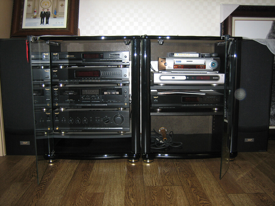 90년대 존나 비싸고 잘 쓰지도 않는데 집에 하나씩 있던거_1.jpg