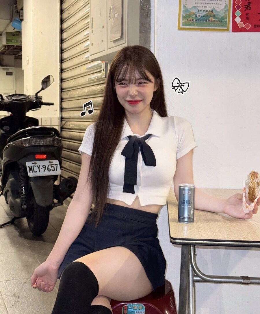 반도 치어리더의 몸매 jpg_3.jpg