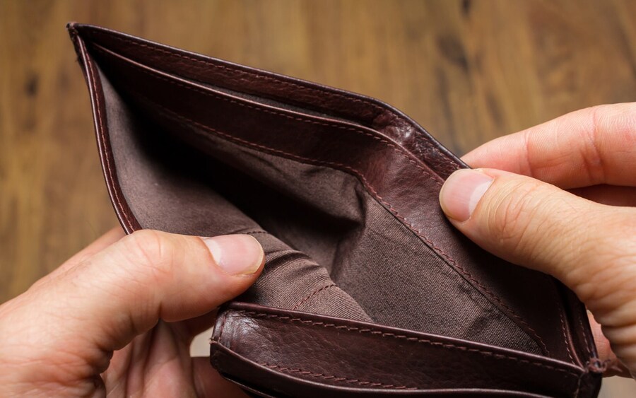 1년조금 넘게남은 오타쿠들 지갑_6.jpg