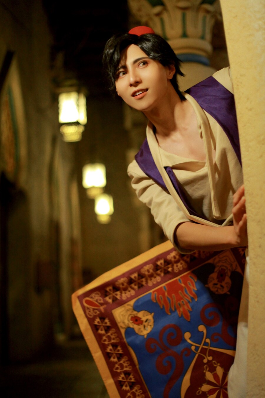 양탄자가 살아있는 것 같은 알라딘 코스프레 사진을 찍는 법_1.jpg