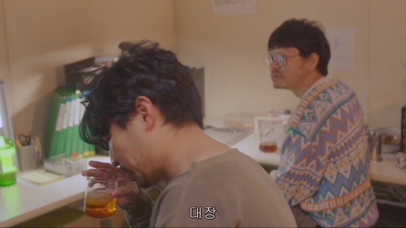 생일을 맞이해서 식사를 대접받게된 남극의쉐프_27.jpg