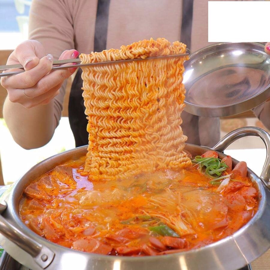 배고프진 않는데 한 젓가락만 먹을게 ㅎㅎ_1.jpg