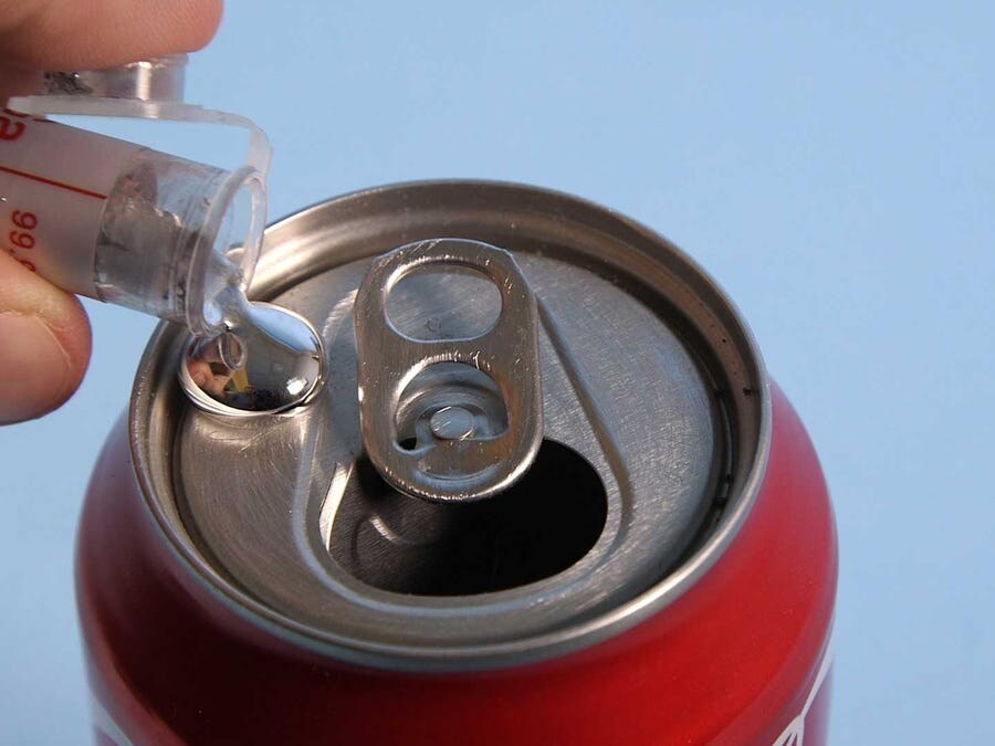 의외로 비행기 반입에 금지되는 물질_2.jpg