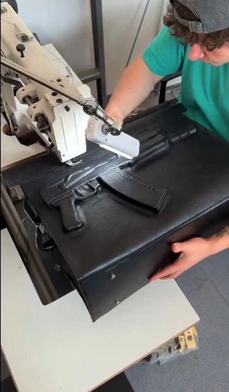 미국에서 크나큰 오해를 불러 올 수 있는 가방_5.webp