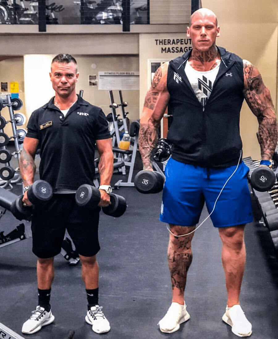 스페이스 마린이 거인이라 불리는 이유_2.jpg