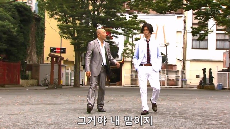 야쿠자랑 몸이 바뀌어버린 모쏠아다 야동상담소 직원_17.jpg