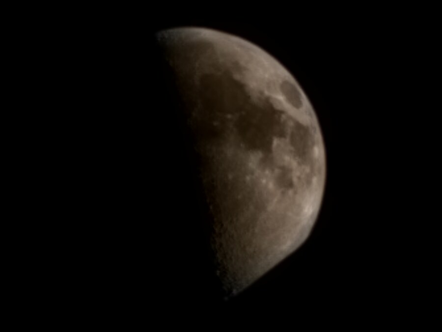 야간 조깅중 찍음_2.jpg