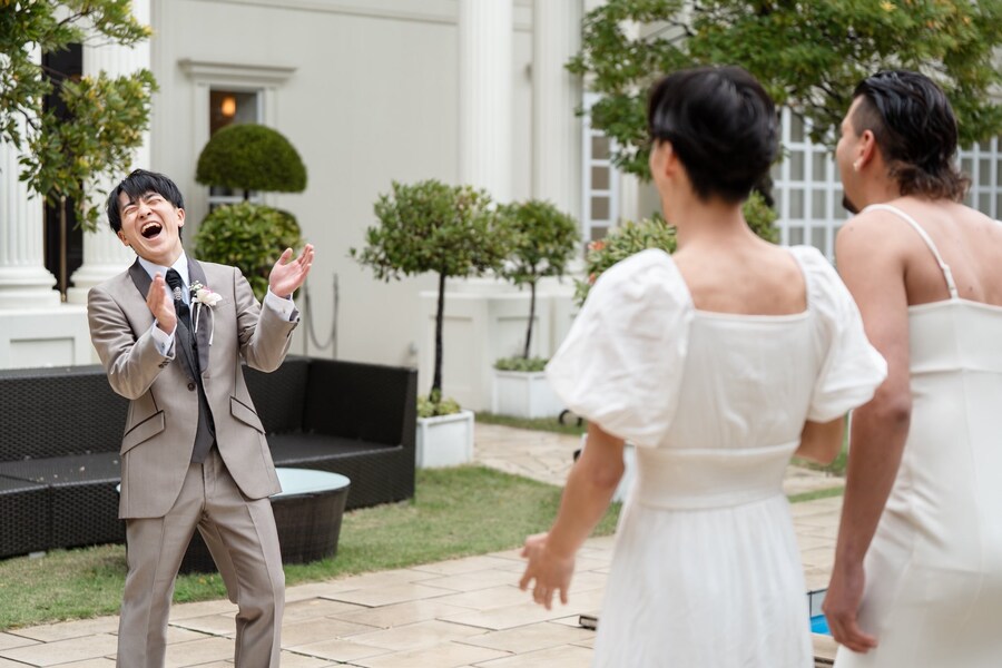 전남친 결혼식에 쳐들어간 전여친들(?)_2.jpg