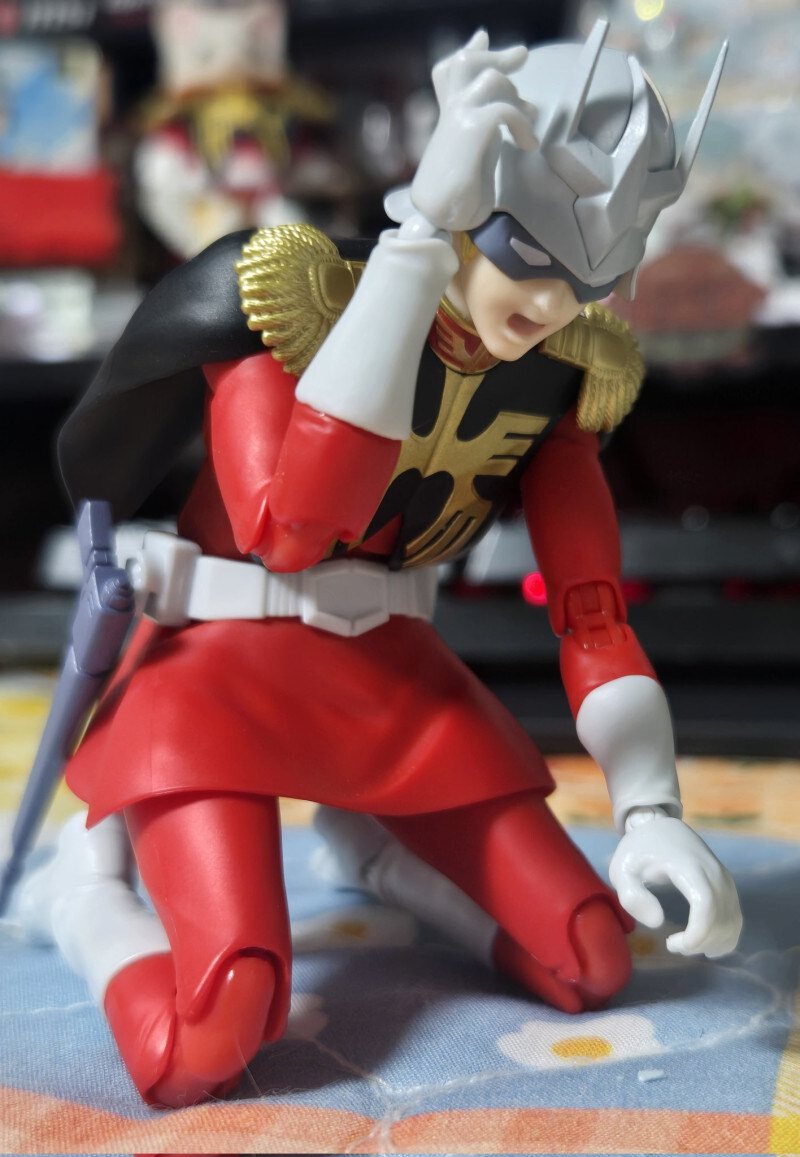 샤아 피규어.jpg_3.jpg