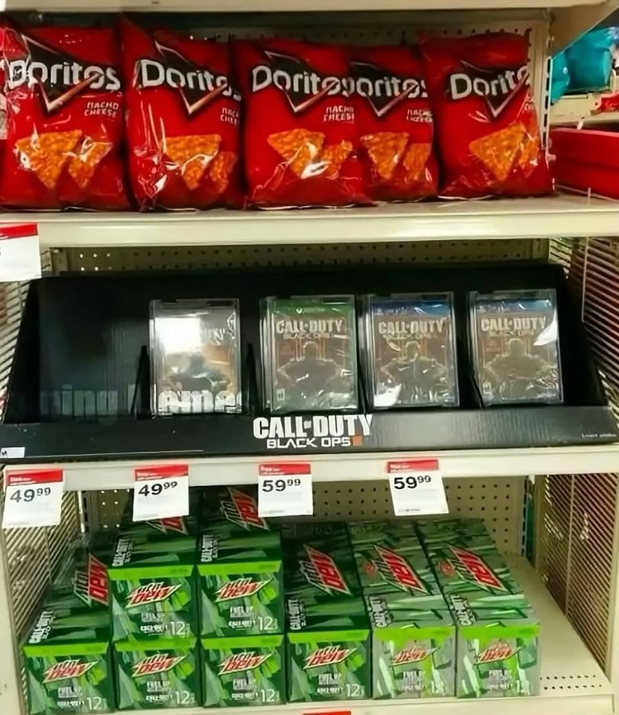 미국식 콜오브듀티 진열법_1.webp