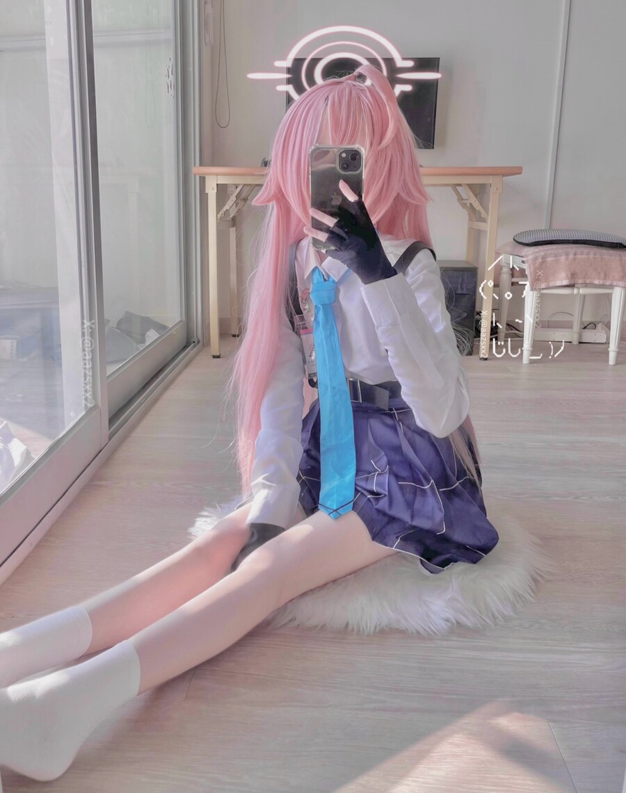 살짝 슬랜더인 코스프레녀_5.jpg