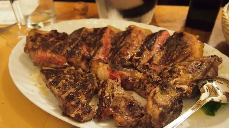 이탈리아에서 가장 오래된 스테이크 전문점_1.webp