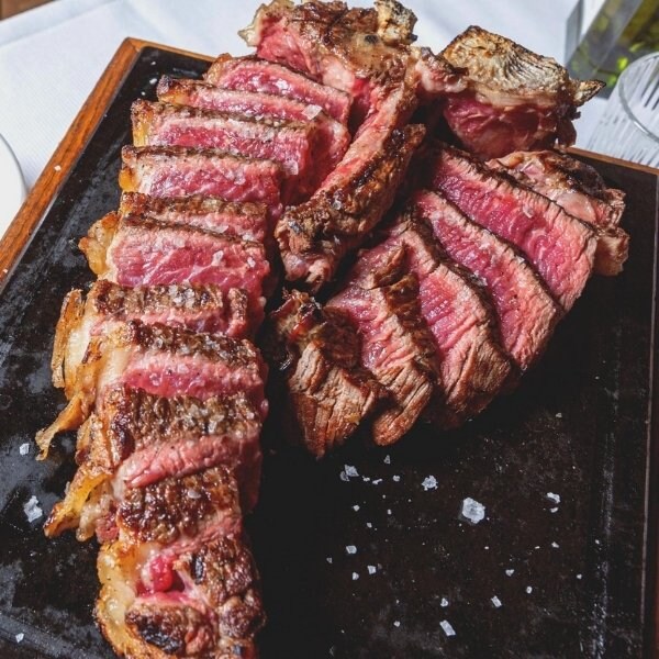 이탈리아에서 가장 오래된 스테이크 전문점_16.jpg