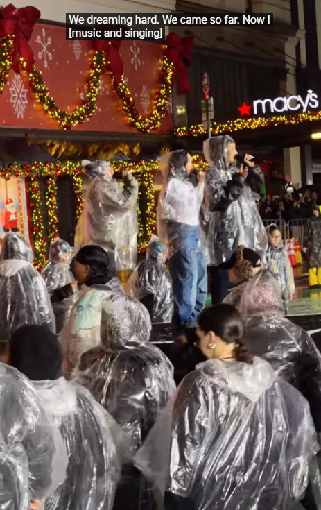 케데헌)비오는데도 추수감사제 리허설 준비하던 헌트릭스_5.jpg